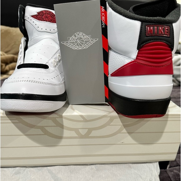 Men size 10.5 Retro Air Jordan 2 (White) - Picture 2 of 6